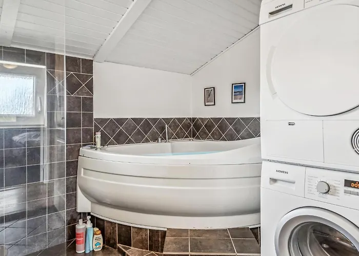 Ferienhaus Awesome In With Sauna *